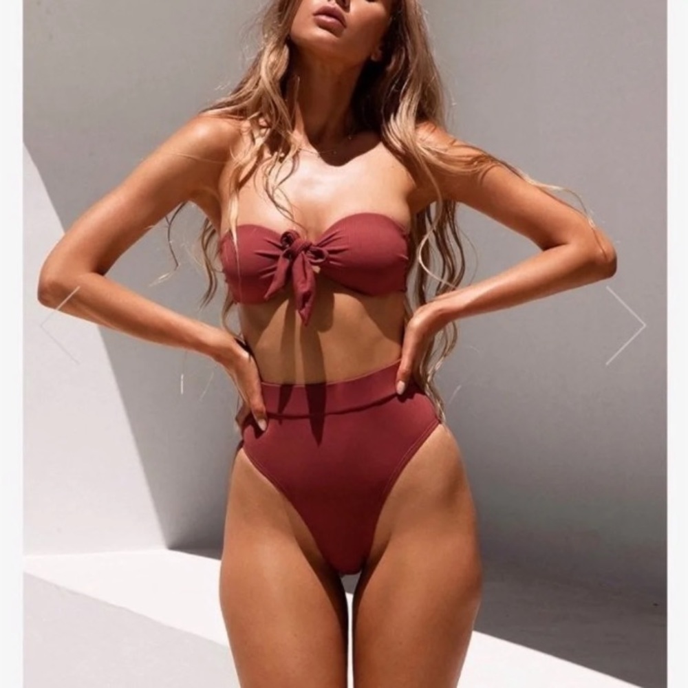 NWT Hello Molly Somerfield High Waisted Bikini Set